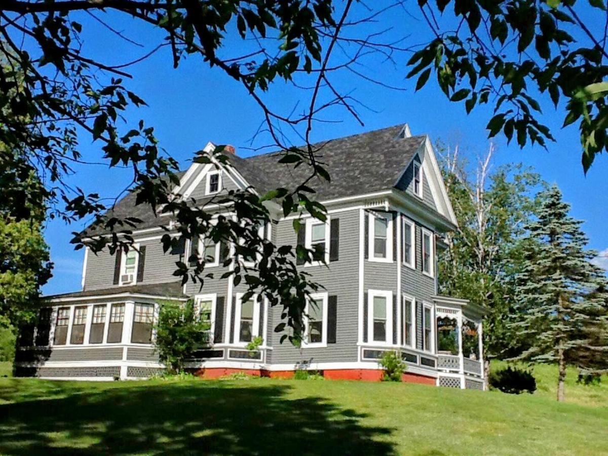 Private 2 Bedrooms And 1 Bathroom In Grand Victorian Home In The Heart Of The Whiite Mountains! Great Host Whitefield Zewnętrze zdjęcie
